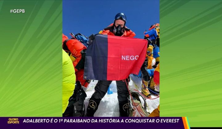 Brasileiro relata “congestionamento” e espera de duas horas no cume do Everest