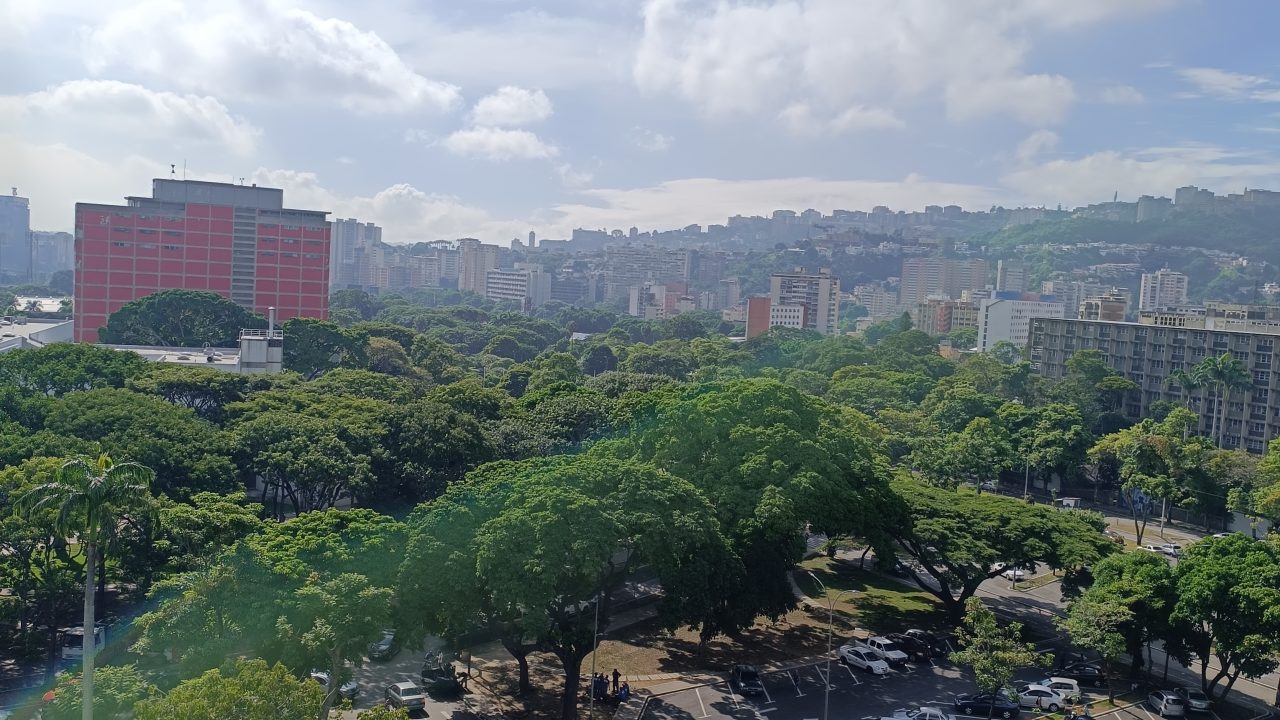 Revisión de la App “VeQR – Sistema Patria”: Funcionalidades y Consideraciones para el Usuario Venezolano