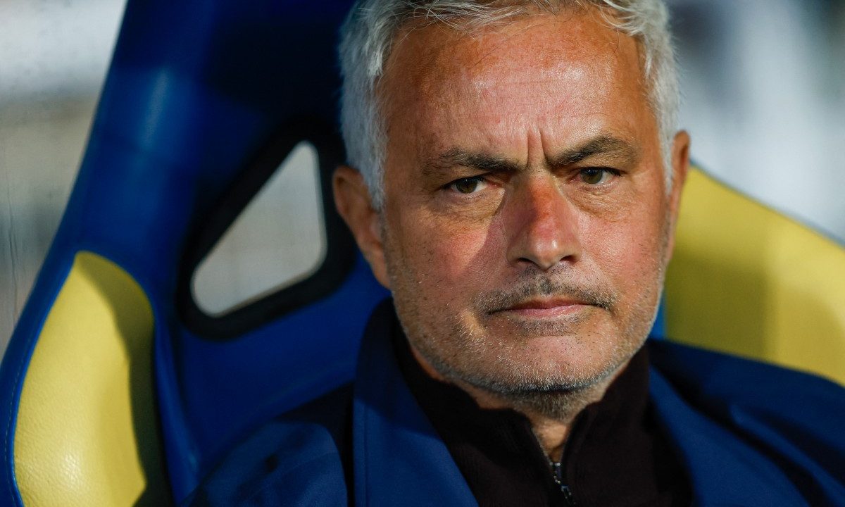 Mourinho confirma “contatos” com Real Madrid e decidirá futuro na próxima semana