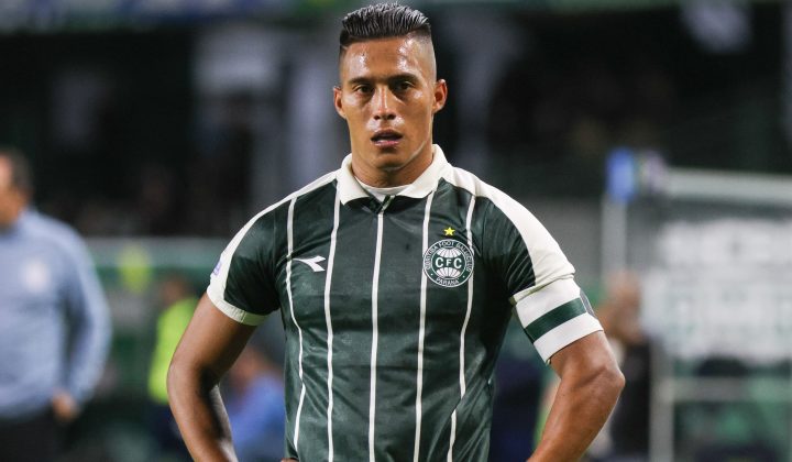 Sebastián Gómez iguala marca histórica de estrangeiros no Coritiba e mira liderança