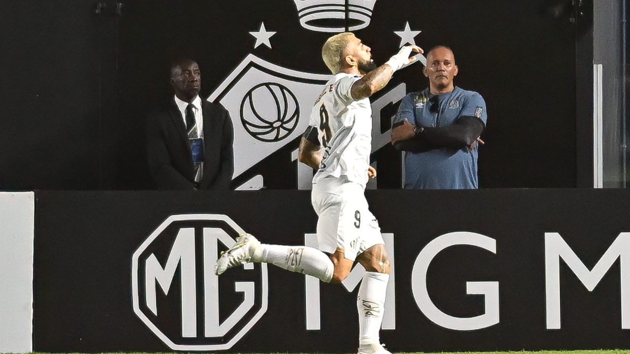 Santos vence Deportivo Cuenca e avança para os playoffs da Copa Sul-Americana
