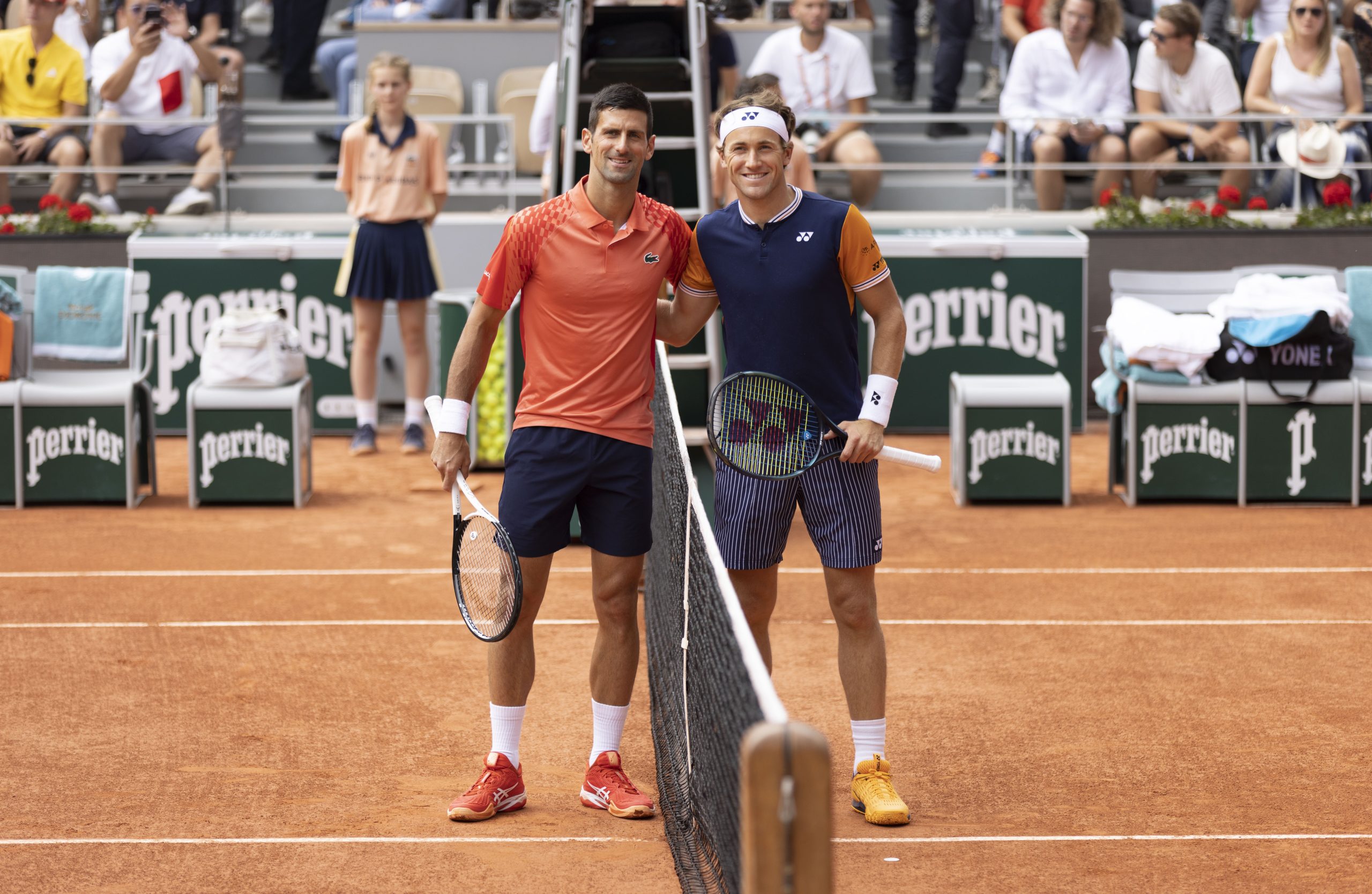 João Fonseca e Casper Ruud se preparam para o confronto nas oitavas de final de Roland Garros.