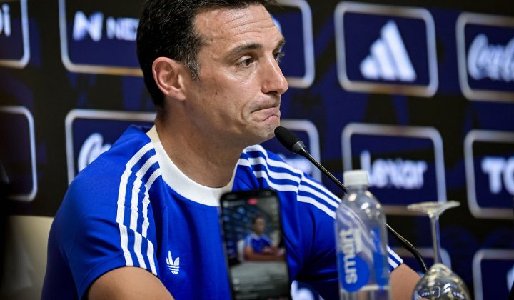 Scaloni adia definição da lista da Argentina para a Copa do Mundo e explica ausência de Dybala