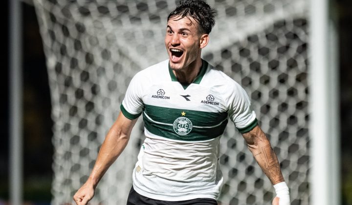 Lavega Transforma Desconfiança em Destaque no Coritiba e Supera Conterrâneos na Série A