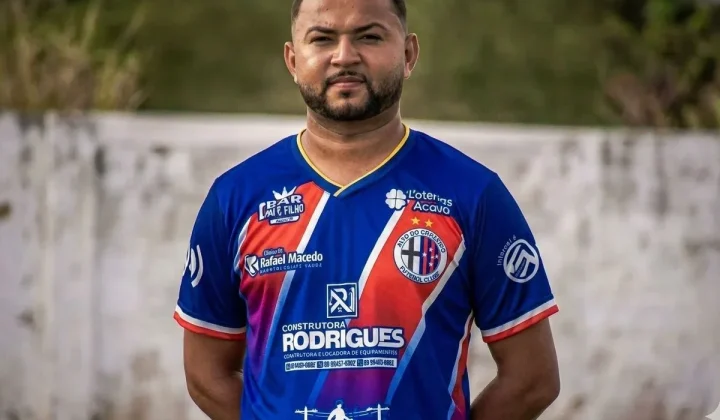 Jogador de futebol amador Abnoan Ferreira Arcanjo morre em acidente de moto no Piauí