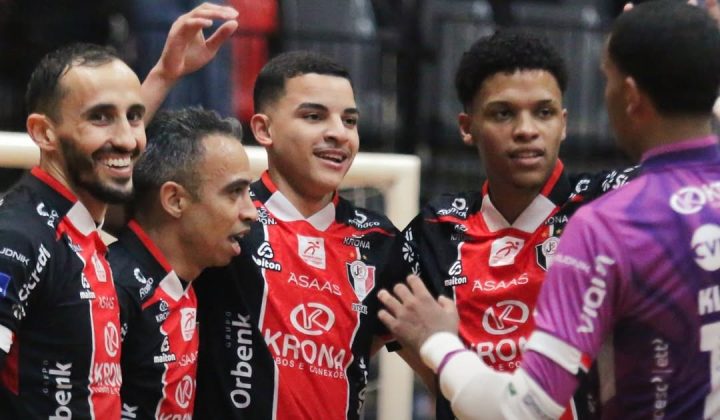 Joinville goleia Lages e assume terceira posição no Catarinense de Futsal Série Ouro