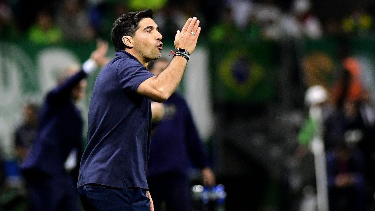 Abel Ferreira analisa derrota do Palmeiras para o Cerro Porteño: “Dificuldade de inspiração