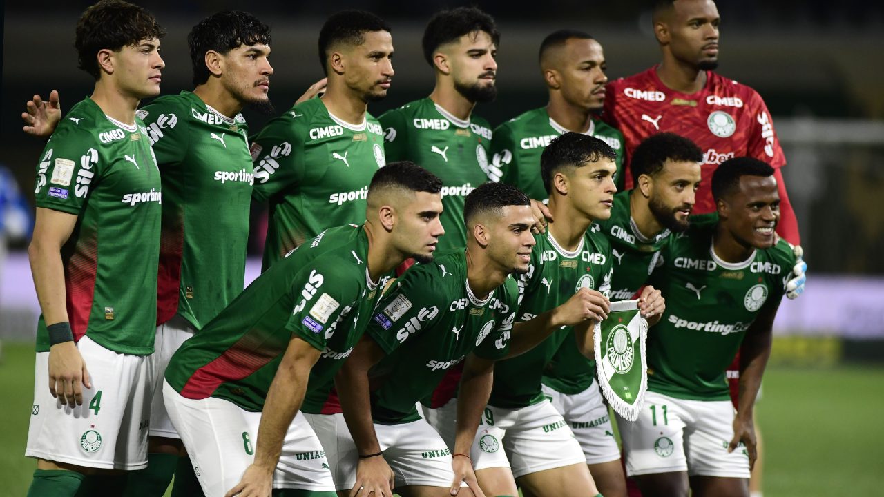 Palmeiras Enfrenta Sequência Decisiva Antes da Parada para a Copa do Mundo