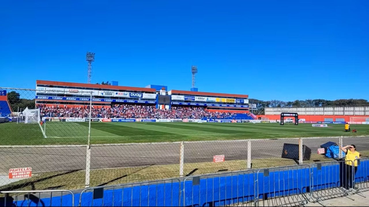 Araucária x Paraná Clube: Semifinal da Divisão de Acesso do Paranaense 2026 – Onde Assistir, Horário e Escalações