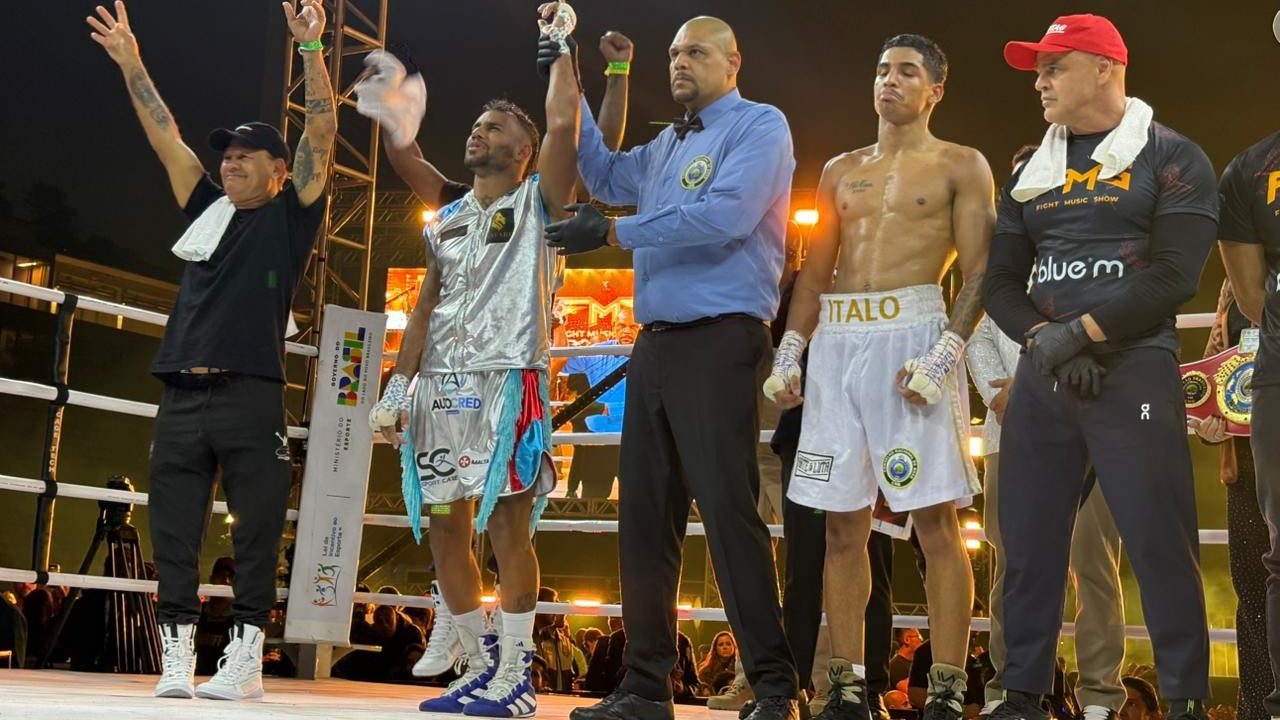 Iago Freitas, filho de Popó, vence Italo Luan e conquista título brasileiro de boxe