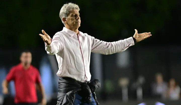 Renato Gaúcho não é mais técnico do Vasco; ciclo termina após 22 jogos