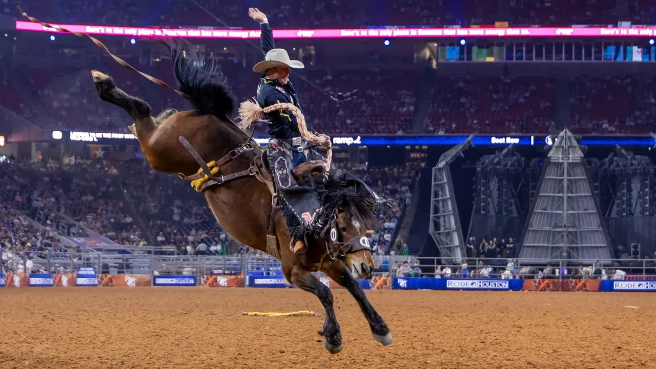 Estádio em Houston: De Arena de Rodeio a Palco de Copa do Mundo com Gramado Especial