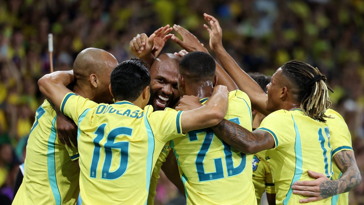 Seleção Brasileira goleia Panamá em amistoso festivo, mas Ancelotti lida com dúvidas pré-Copa