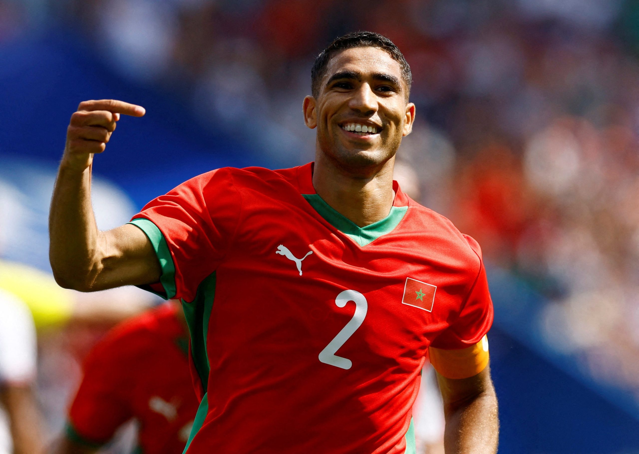 Achraf Hakimi comemora um gol pela seleção de Marrocos