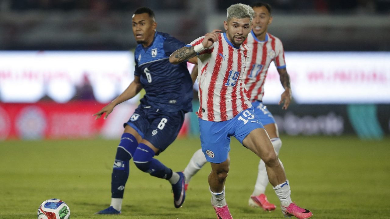 Julio Enciso demonstra melhora e deve reforçar o Paraguai na Copa do Mundo