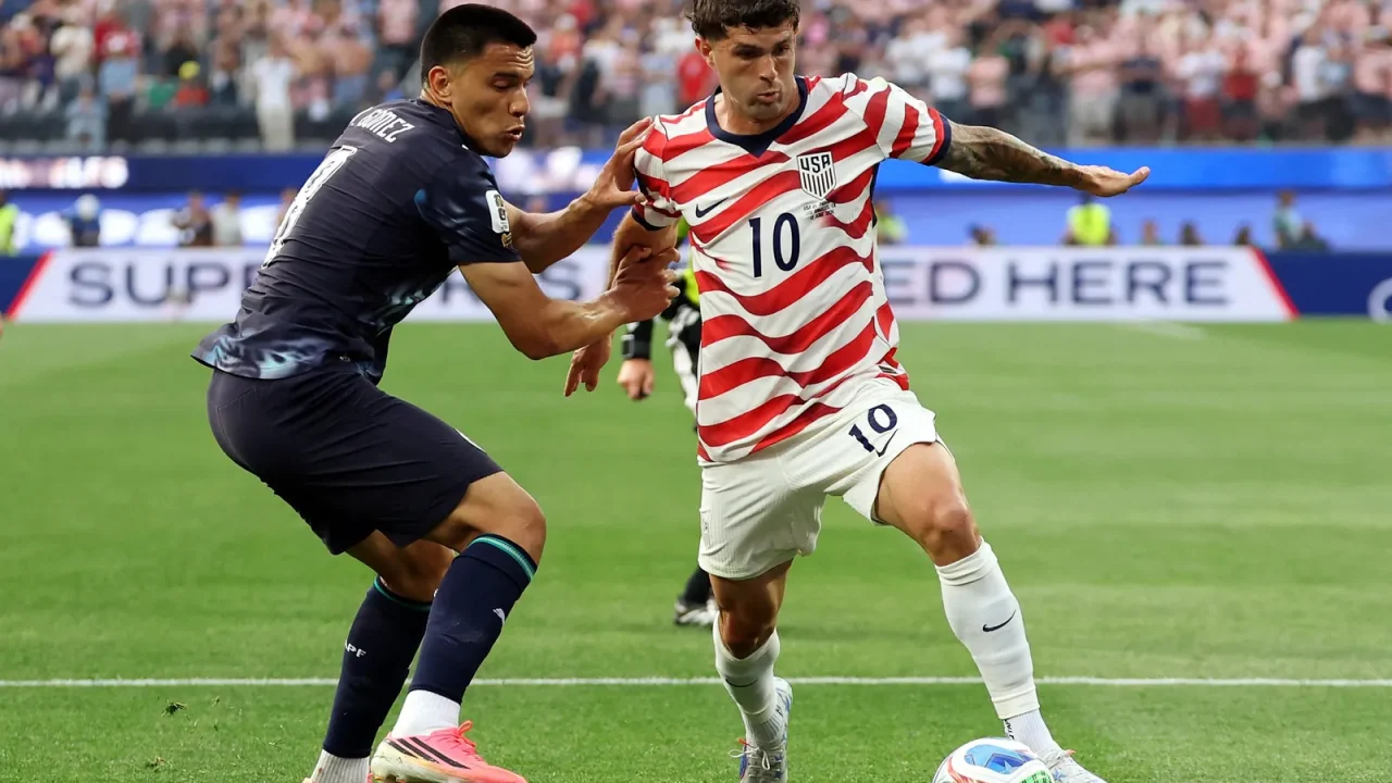 Pulisic Brilha e Gera Comparações com Neymar e LeBron James em Goleada dos EUA na Copa do Mundo