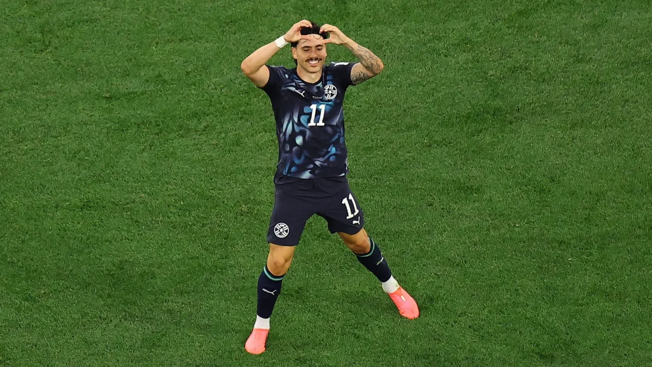 Mauricio se torna o sexto jogador do Palmeiras a marcar em Copas do Mundo
