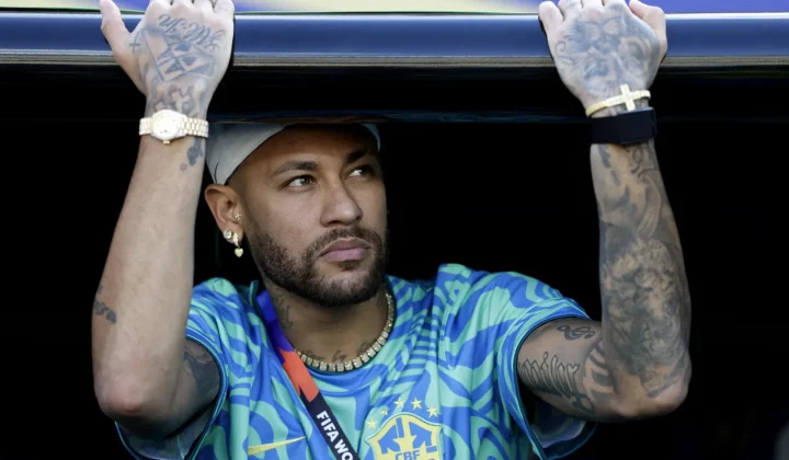 Neymar é reavaliado pela Seleção Brasileira; escalação contra o Haiti segue incerta