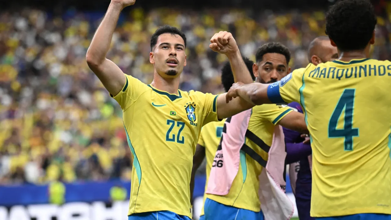 Copa do Mundo: Segunda Fase Eletrizante Define Vagas em Finais Dramáticas
