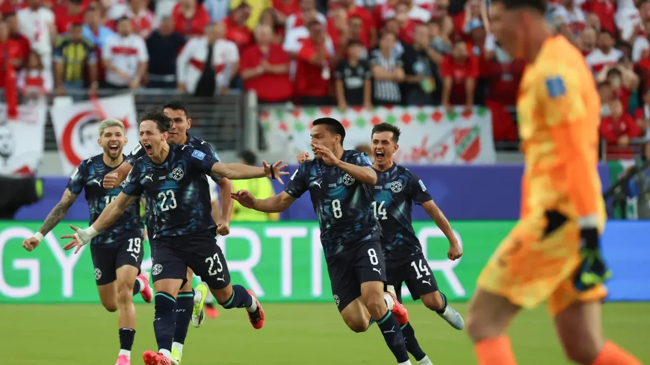 Gol relâmpago e resiliência definem vitória paraguaia