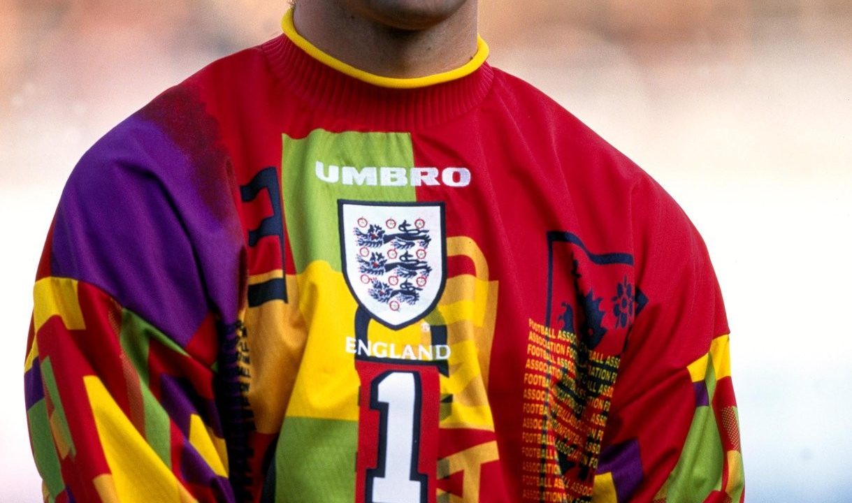 As Camisas Vibrantes dos Goleiros Anos 90: Uma Revolução Visual nas Copas