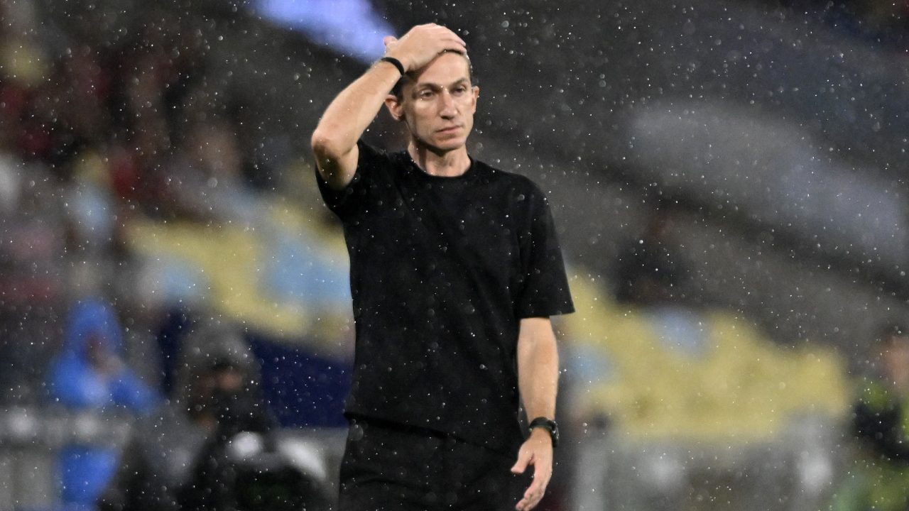 Filipe Luís pode enfrentar multas milionárias no Monaco por falta de licença UEFA Pro