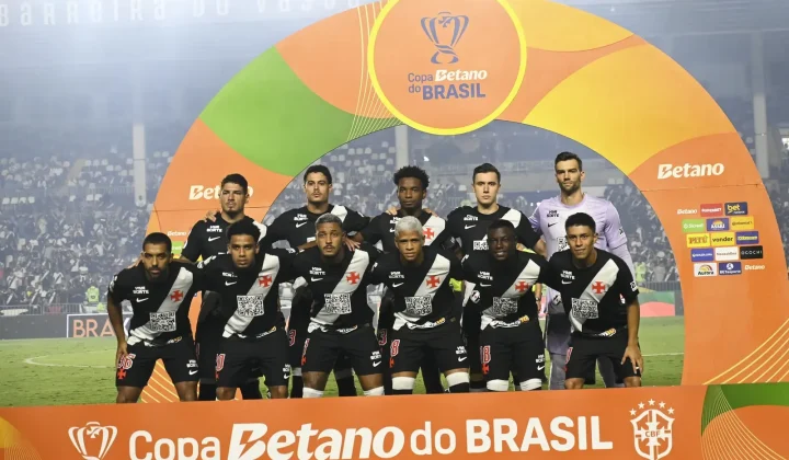 Vasco busca novo técnico com foco em recuperação de atletas e gestão de grupo