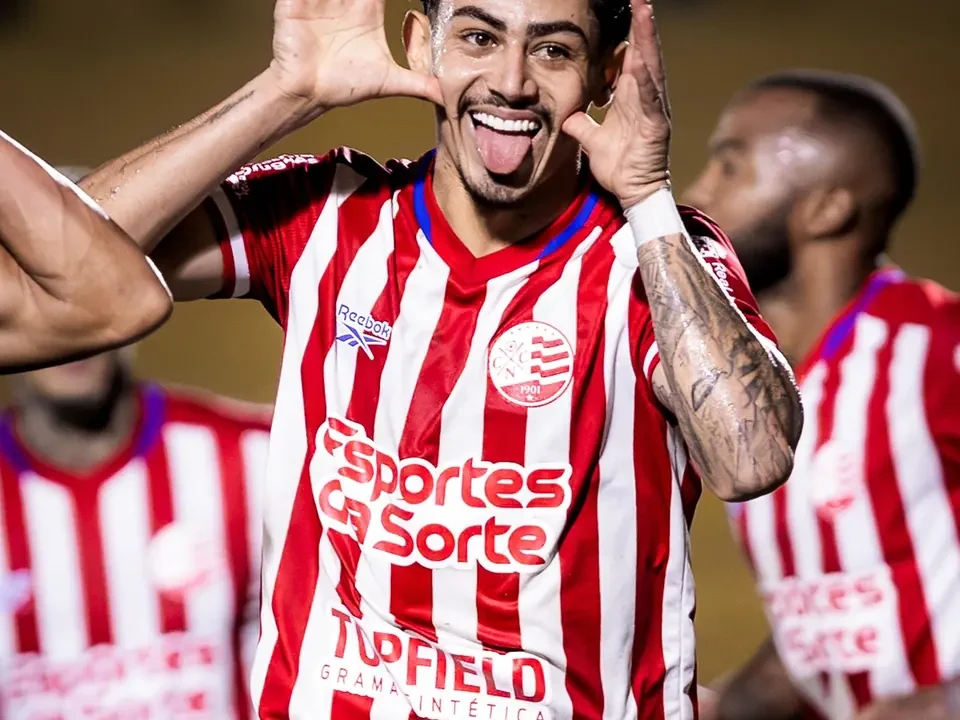 Dodô atinge melhor temporada da carreira em participações de gols com o Náutico