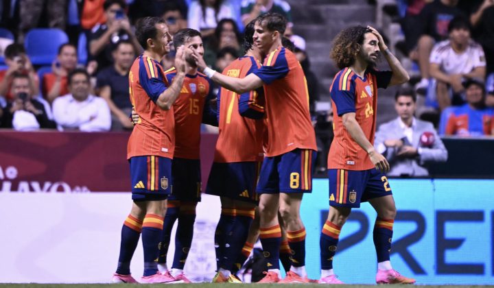 A Espanha realizou seu último amistoso preparatório para a Copa do Mundo de 2026, vencendo o Peru pelo placar de 3 a 1. A partida, disputada