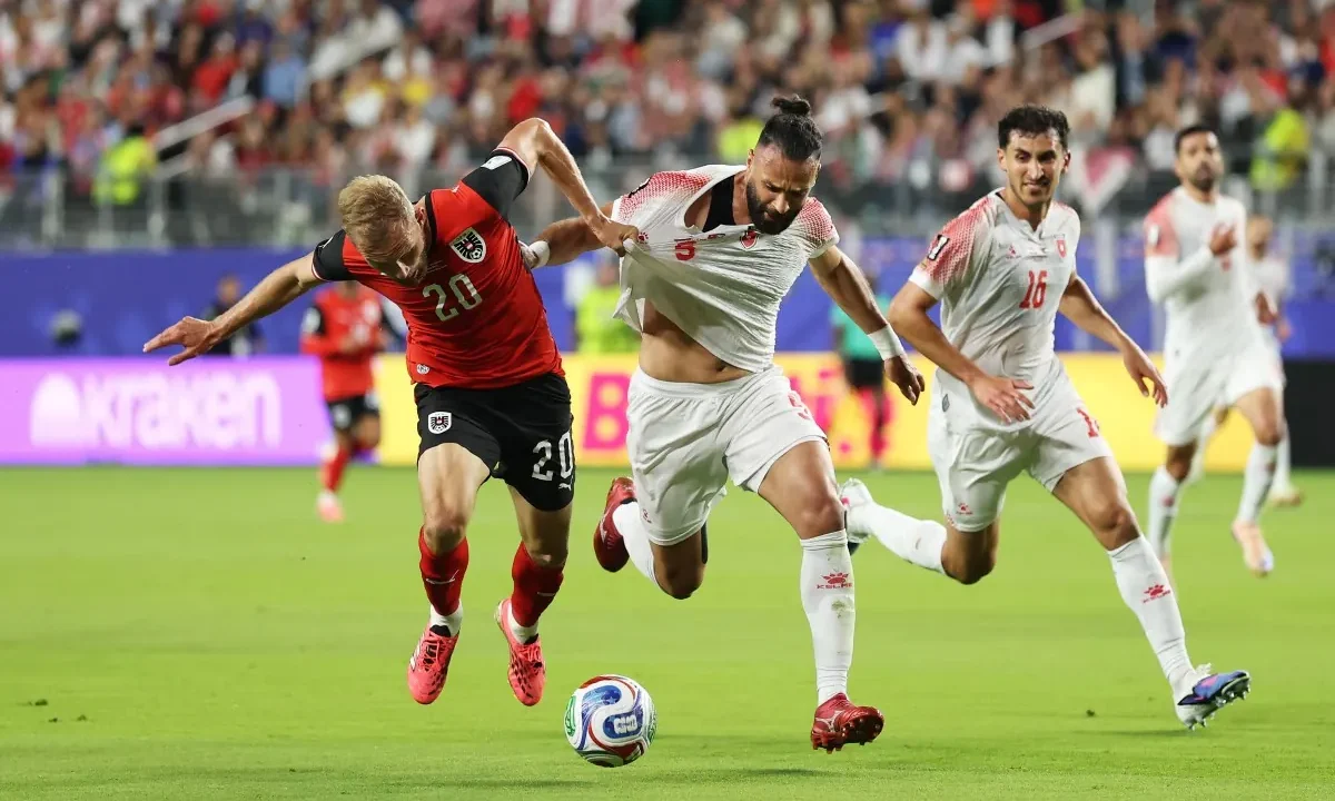 Áustria e Jordânia estreiam na Copa do Mundo com foco em fotos do confronto