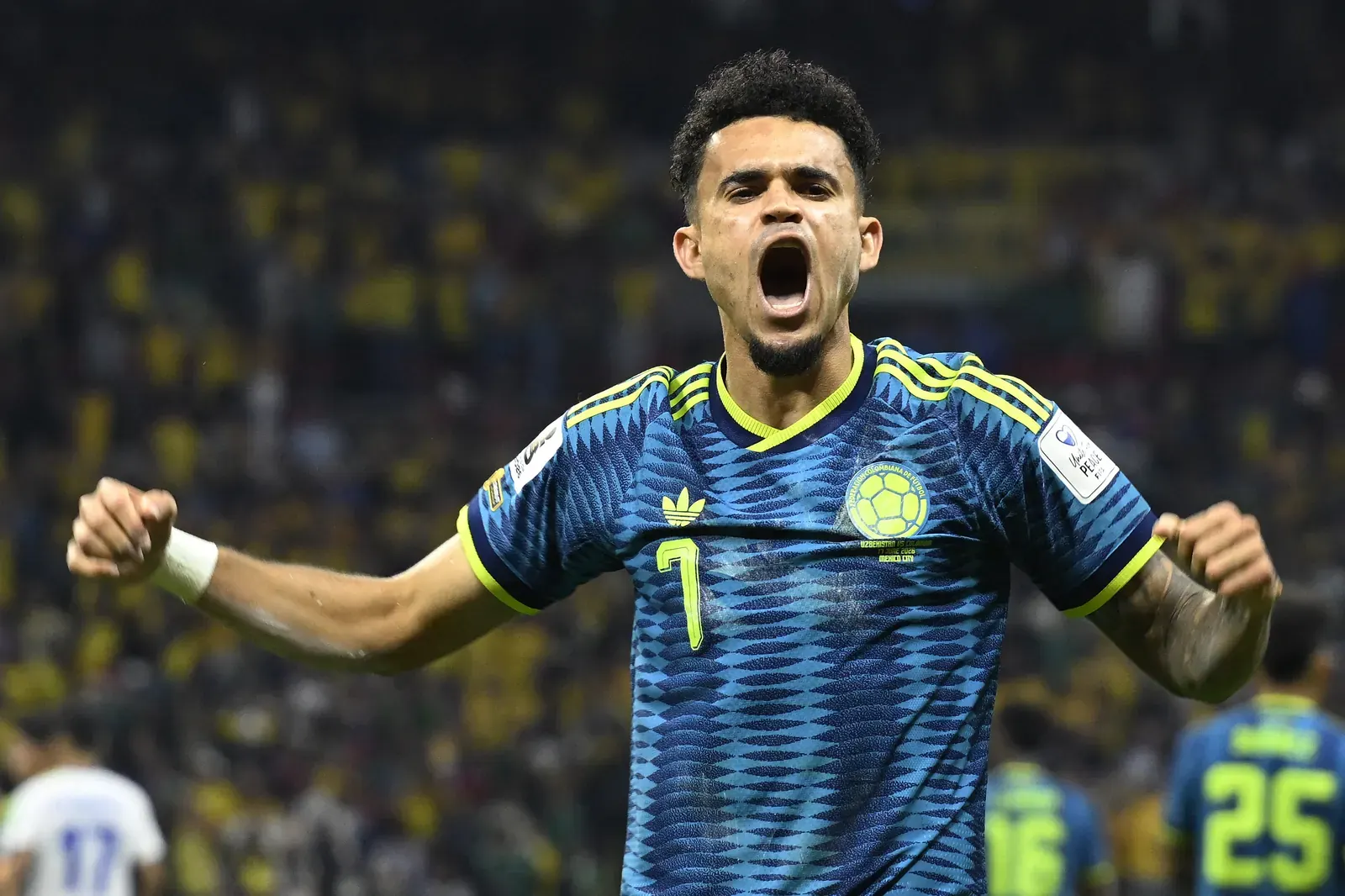 Jogador Luis Díaz da Colômbia celebra um gol em partida da Copa do Mundo 2026.