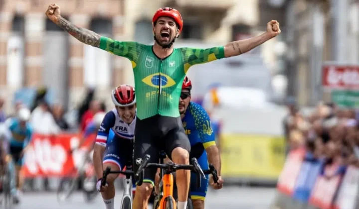 Lauro Chaman domina abertura da Copa Brasil de Paraciclismo com vitórias em Brusque