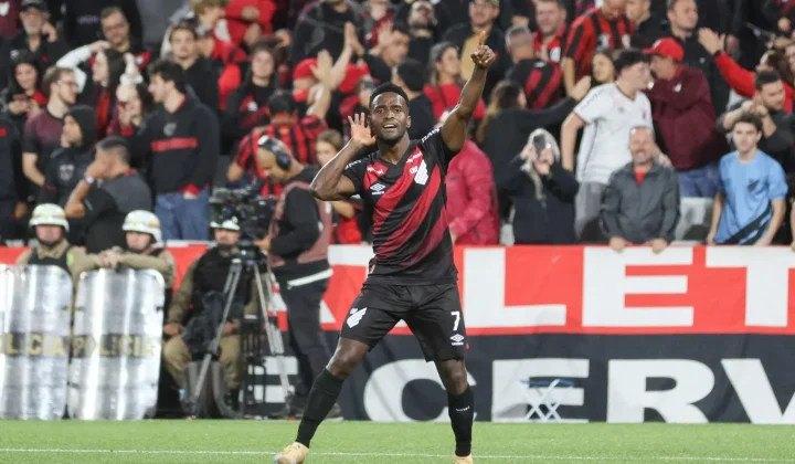 Mendoza mira igualar melhor temporada no Brasileirão pelo Athletico após pausa