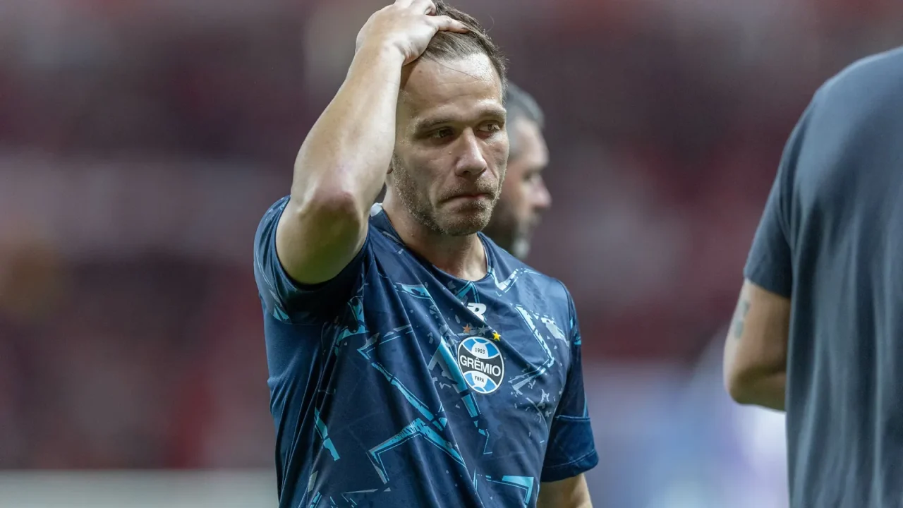 Grêmio e Arthur separam caminhos: questões salariais inviabilizam permanência