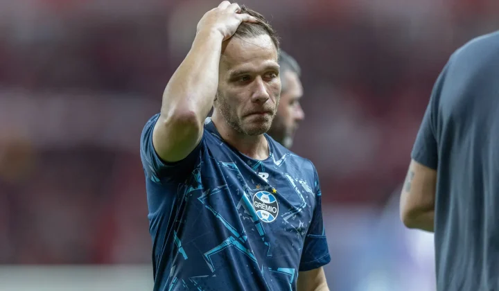 Grêmio e Arthur separam caminhos: questões salariais inviabilizam permanência