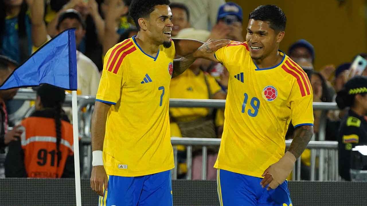 Colômbia vence amistoso pré-Copa do Mundo