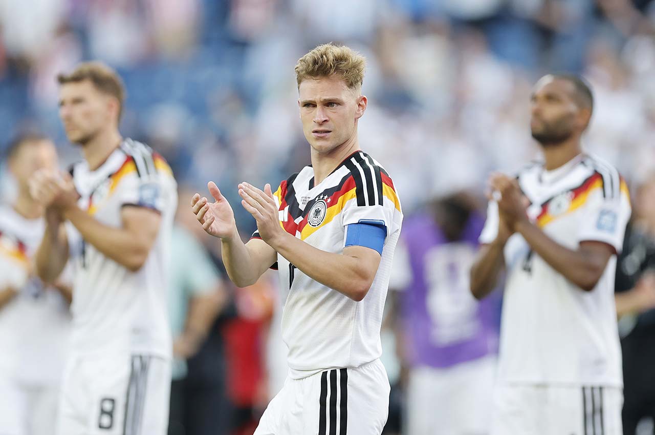 Joshua Kimmich, capitão da Alemanha, lamenta a eliminação de sua equipe na Copa do Mundo 2026.