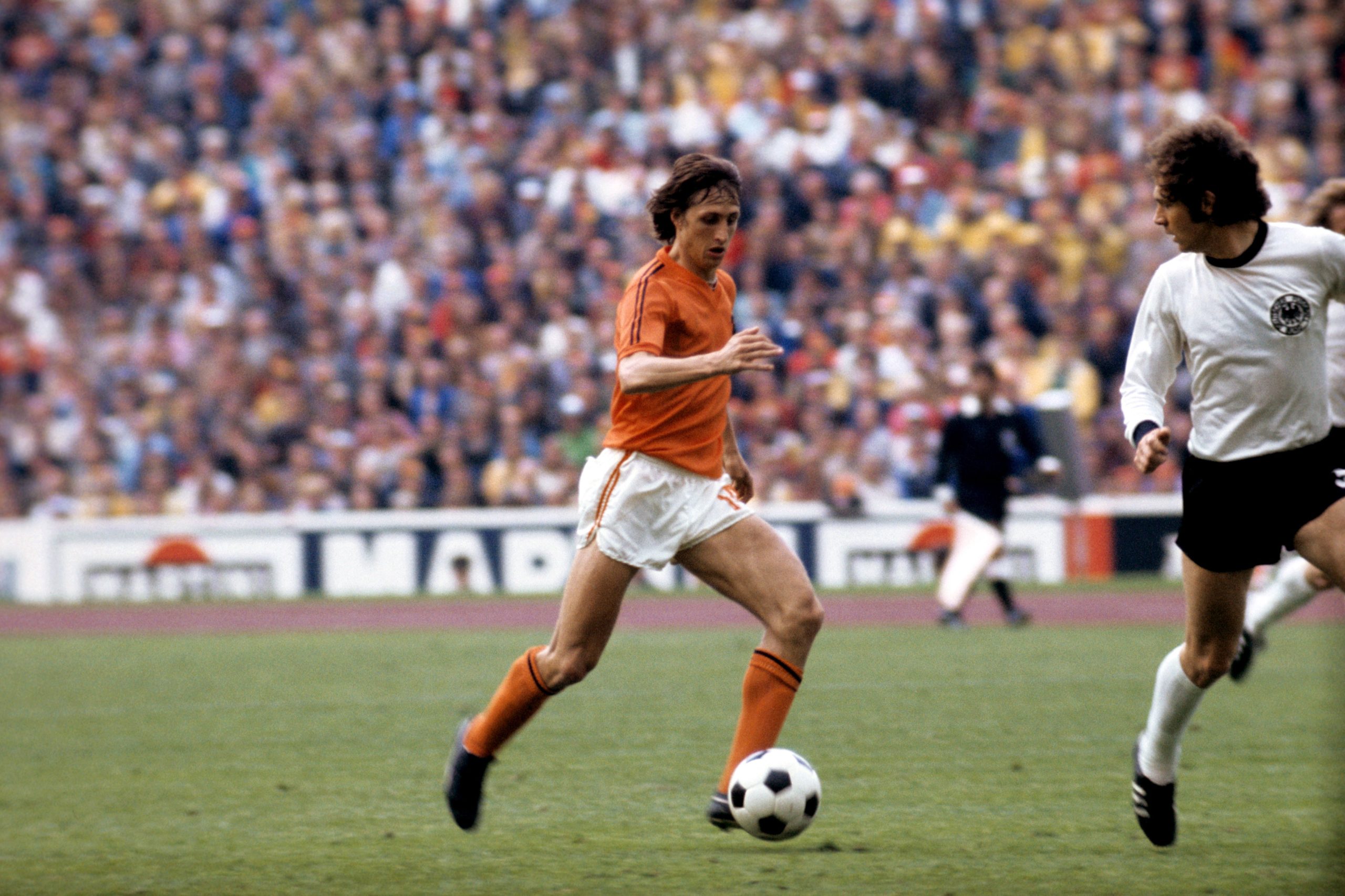 Jogadores da seleção da Holanda em treinamento ou partida