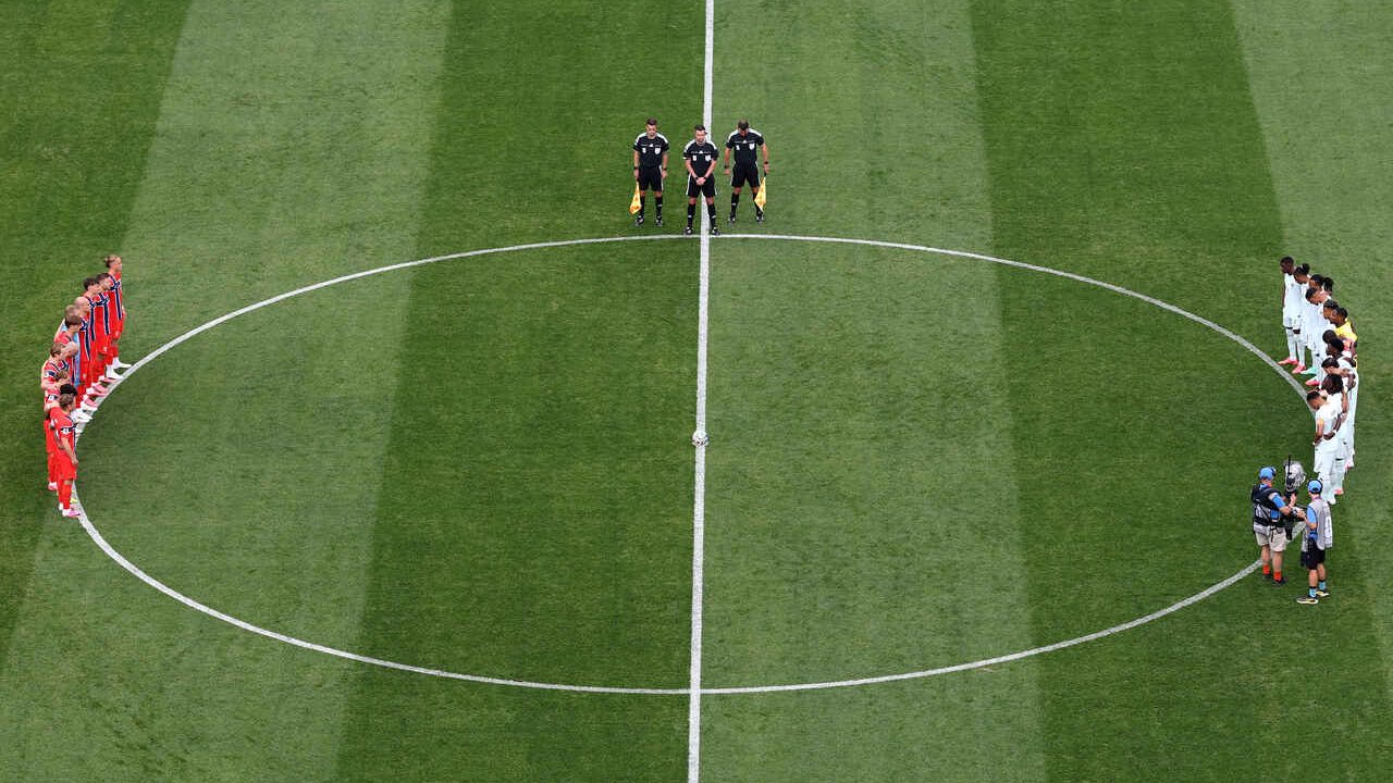 A Copa do Mundo FIFA 2026 incluiu em sua programação desta sexta-feira (26) um momento de homenagem às vítimas dos devastadores terremotos q