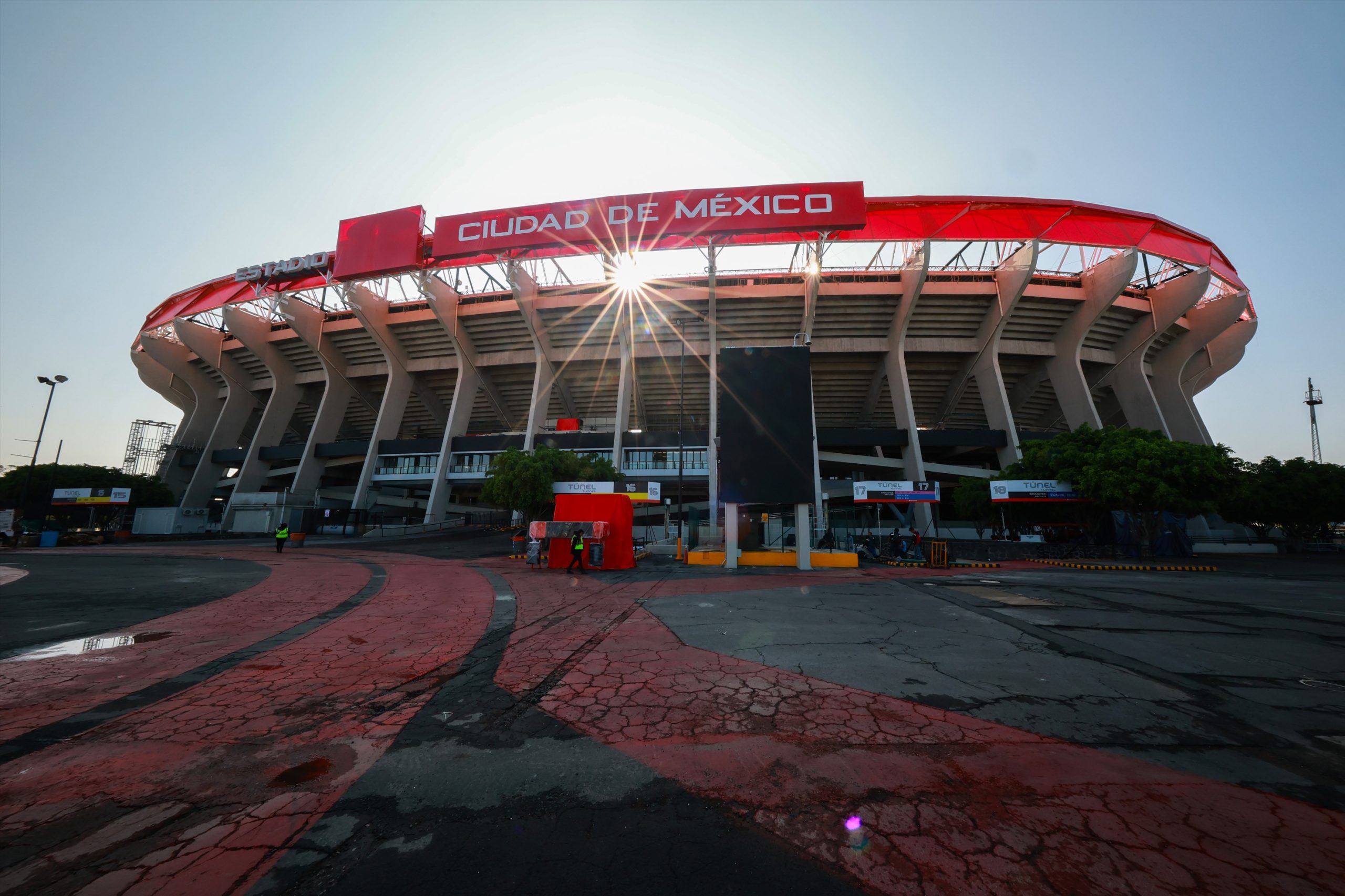 Vista aérea do Estádio Azteca, palco da cerimônia de abertura da Copa do Mundo de 2026.
