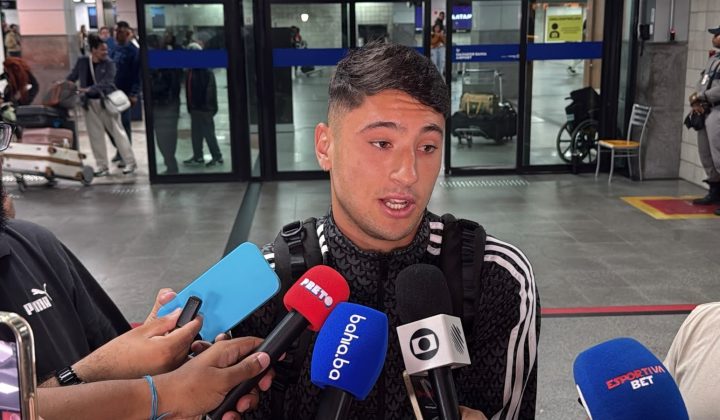 Bahia atinge recorde de jogadores estrangeiros com a chegada de Alejo Véliz