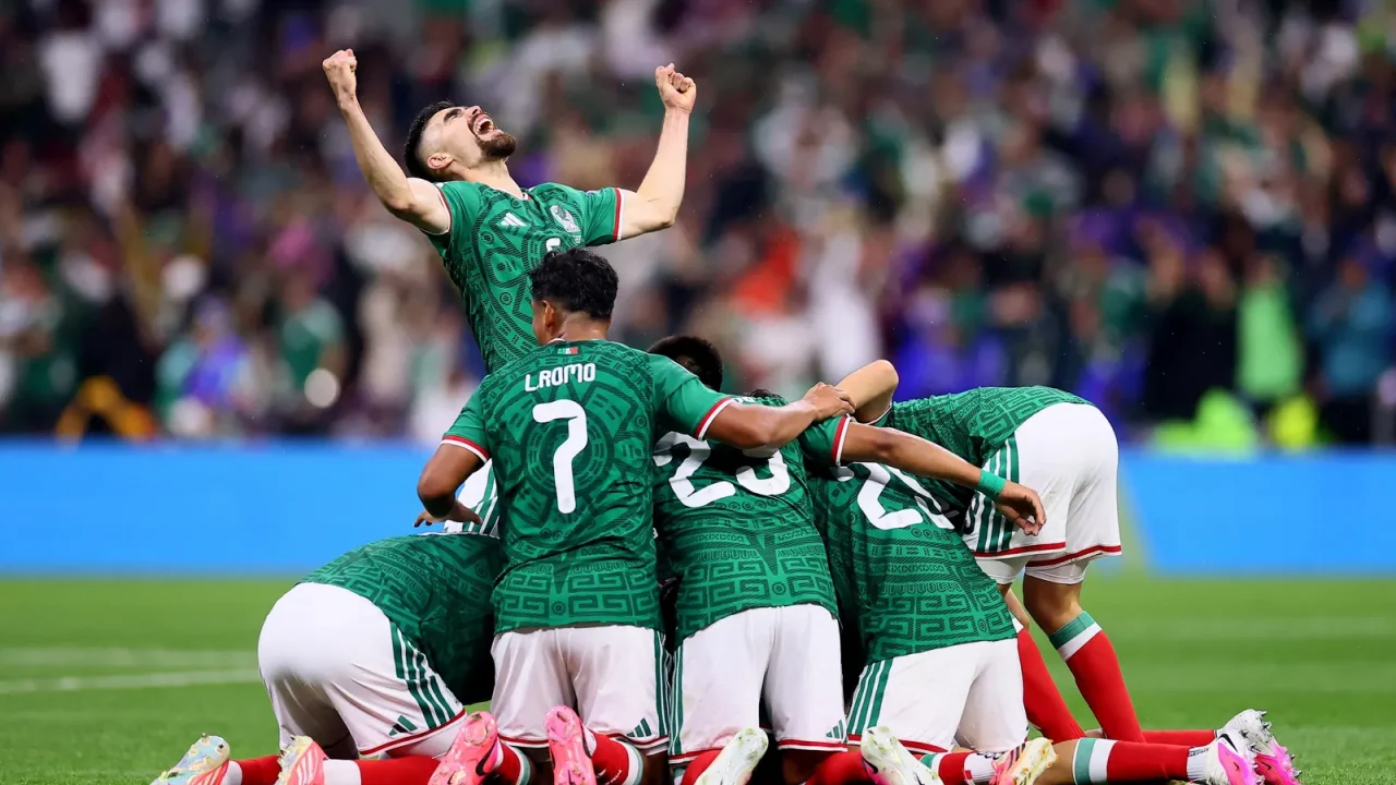 México encerra “maldição do jogo cinco” após 40 anos e garante vaga nas oitavas da Copa