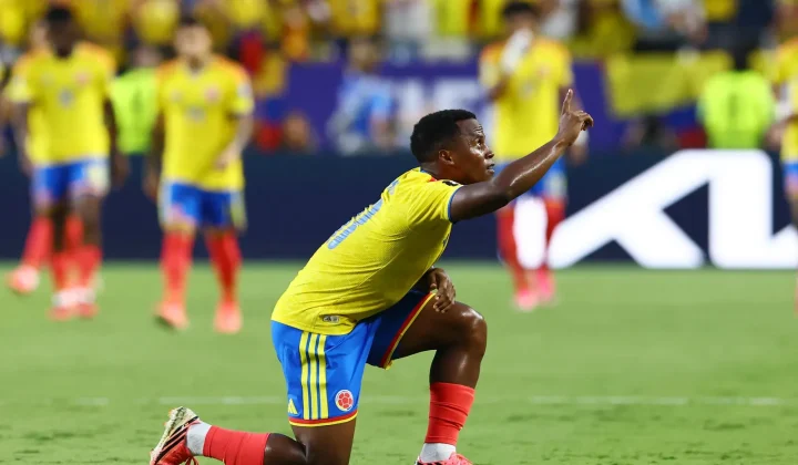 Jhon Arias retorna ao Palmeiras valorizado após destaque na Copa do Mundo