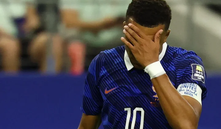 Mbappé tem atuação apagada e França é eliminada da Copa do Mundo pela Espanha