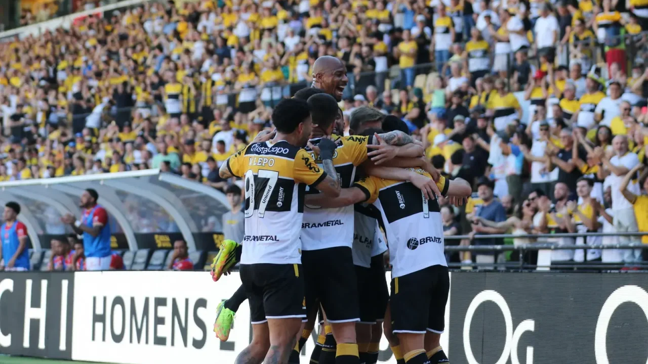 Série B: Criciúma tem 72% de chances de subir; América-MG e Ponte têm 99,9% de risco de queda