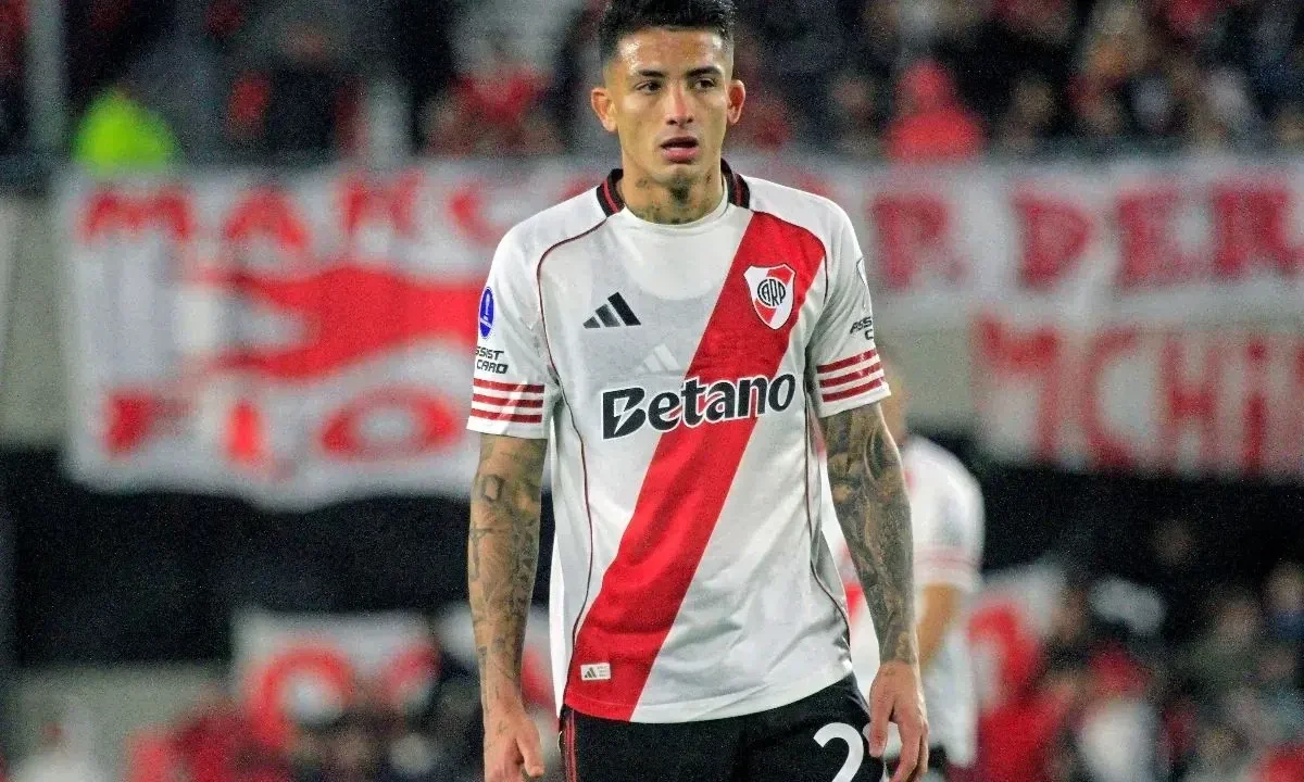 Vasco avança por Kevin Castaño e mantém impasse com Racing por Santiago Sosa