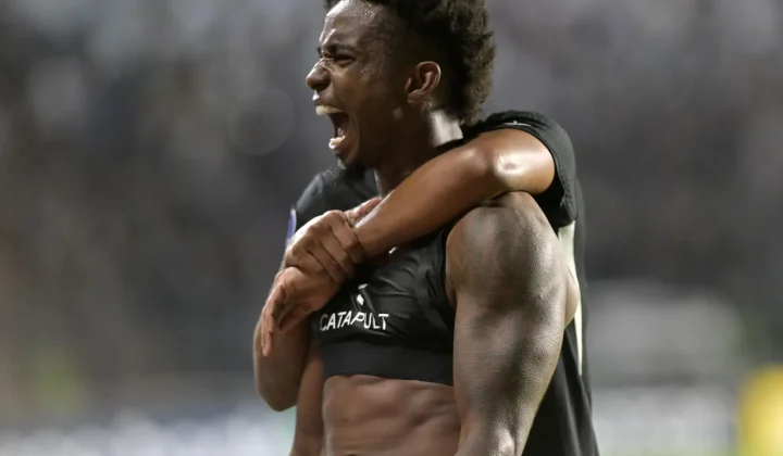 Análise: Vasco avança na Sul-Americana com defesa sólida, mas ataque ainda engasga