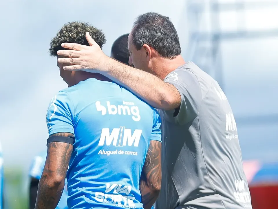 Marcos Victor ganha a posição na lateral direita do Bahia