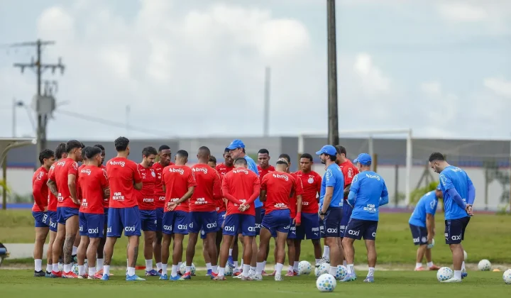 Bahia intensifica movimentações no elenco durante pausa da Copa do Mundo