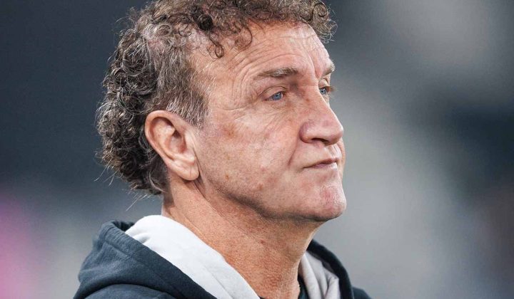 Cuca confirma cobranças no vestiário do Santos, mas pede que fiquem em segredo